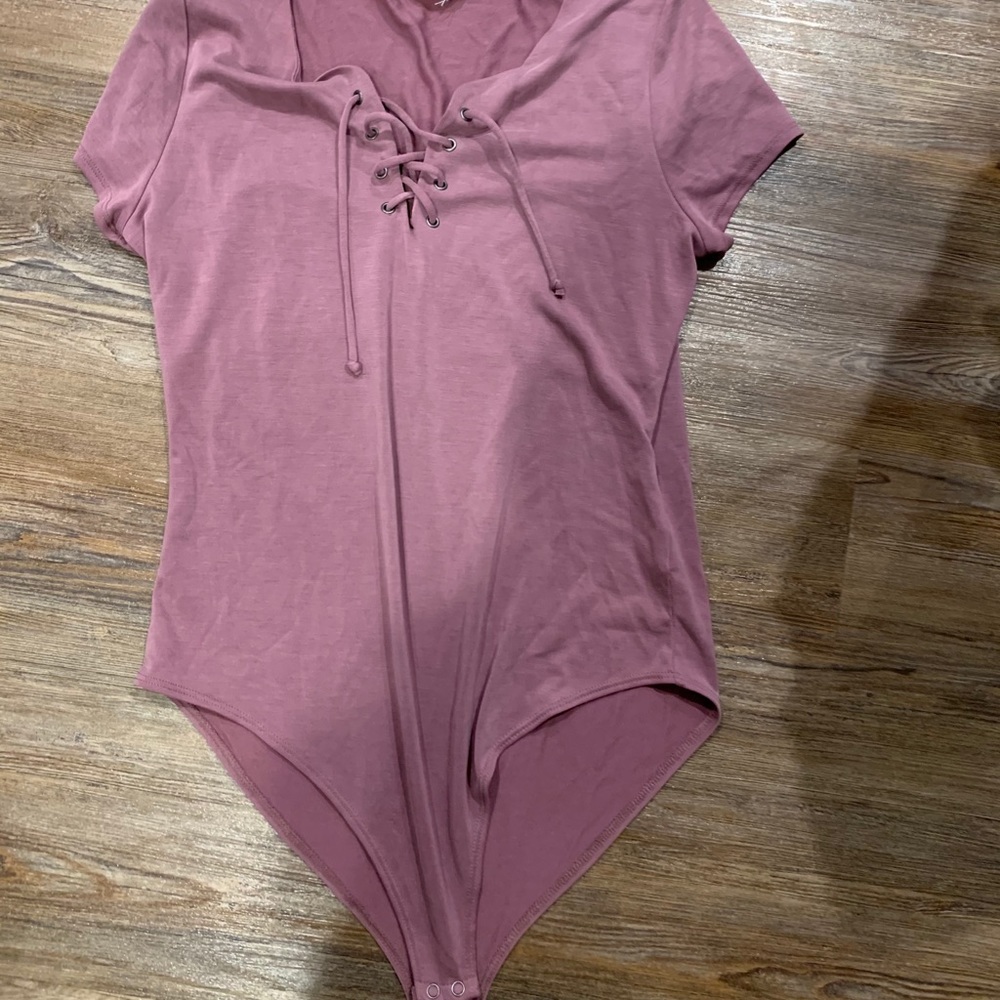 Pacsun bodysuit size large